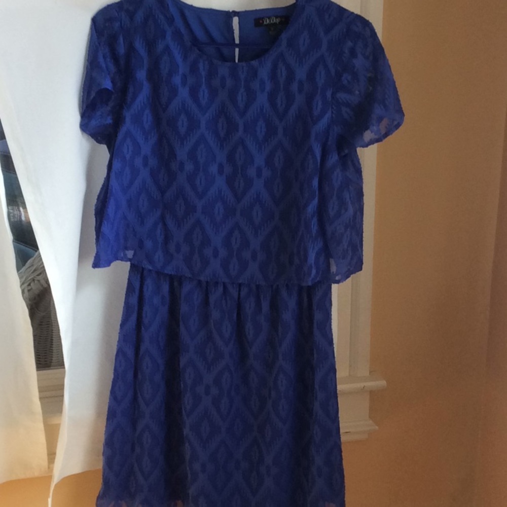 Dress - Picture 5 of 5